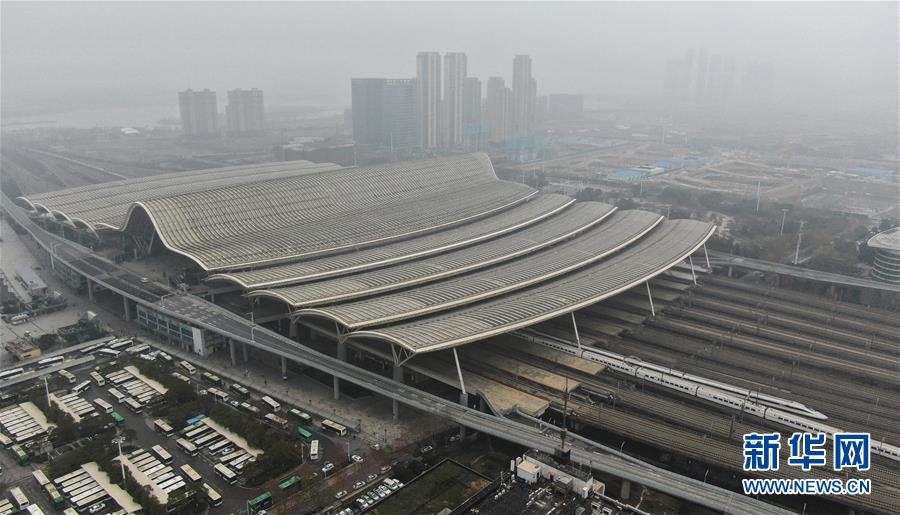 (新華全媒頭條·圖文互動)(2)同舟共濟(jì)戰(zhàn)“疫”記——中國抗擊新冠肺炎疫情全紀(jì)實