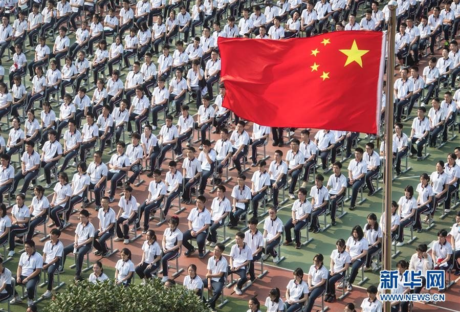 (新華全媒頭條·圖文互動)(22)同舟共濟(jì)戰(zhàn)“疫”記——中國抗擊新冠肺炎疫情全紀(jì)實