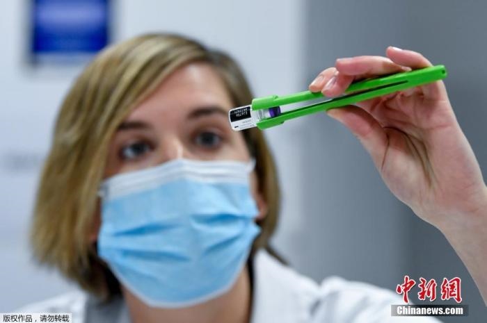 資料圖：比利時醫(yī)護人員正在準備新冠疫苗接種工作。