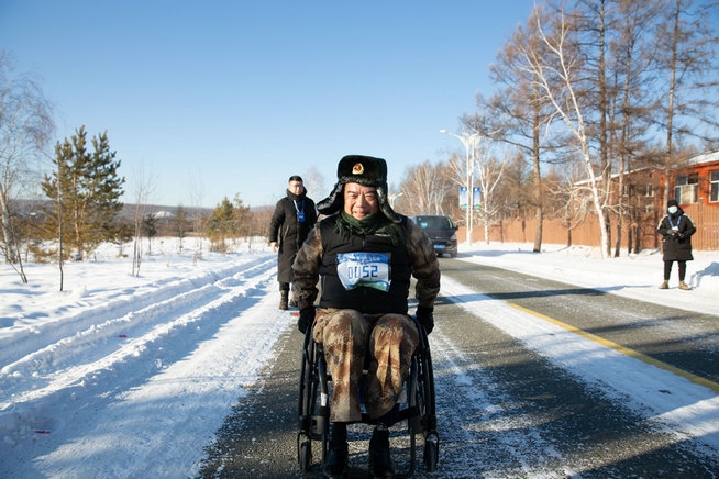 中共黨員、一等功榮立者王曙光不畏嚴(yán)寒，挑戰(zhàn)自我（王鵬）.jpg