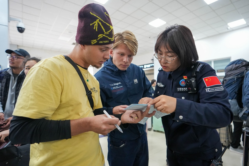 1759580818773410.png image.png