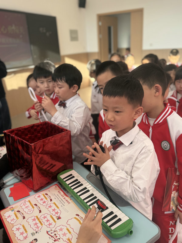 1767498592650812.jpg 農(nóng)大附分無(wú)紙化測(cè)評(píng)94.jpg