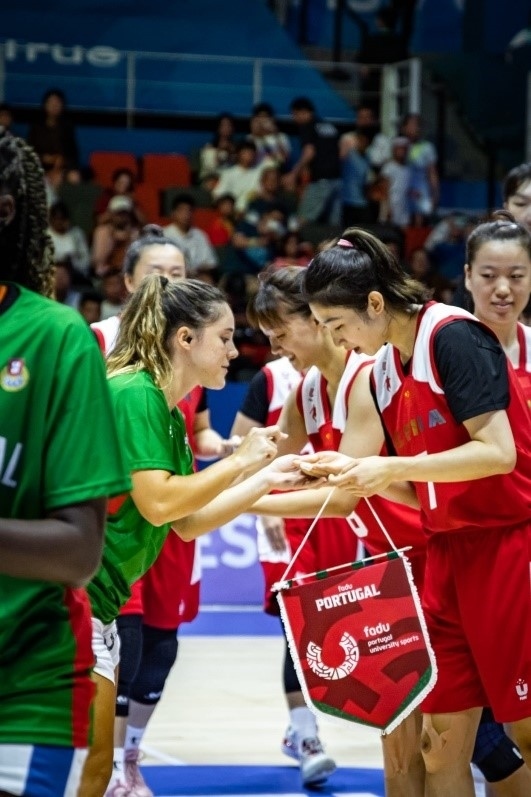 28日，成都大運(yùn)會(huì)女籃項(xiàng)目葡萄牙隊(duì)對(duì)戰(zhàn)中國(guó)隊(duì)。 受訪者供圖