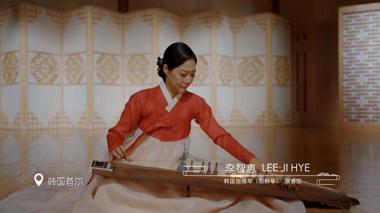 △韓國(guó)伽倻琴演奏家李智惠