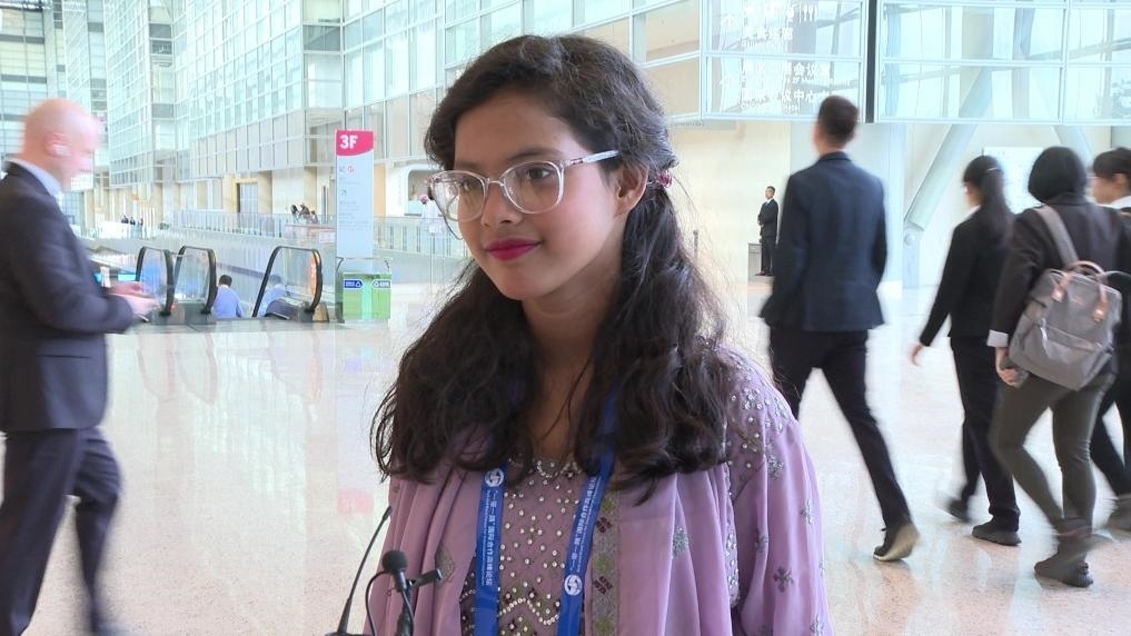 阿里法·沁在參加第三屆“一帶一路”國際合作高峰論壇民心相通專題論壇后接受記者采訪。