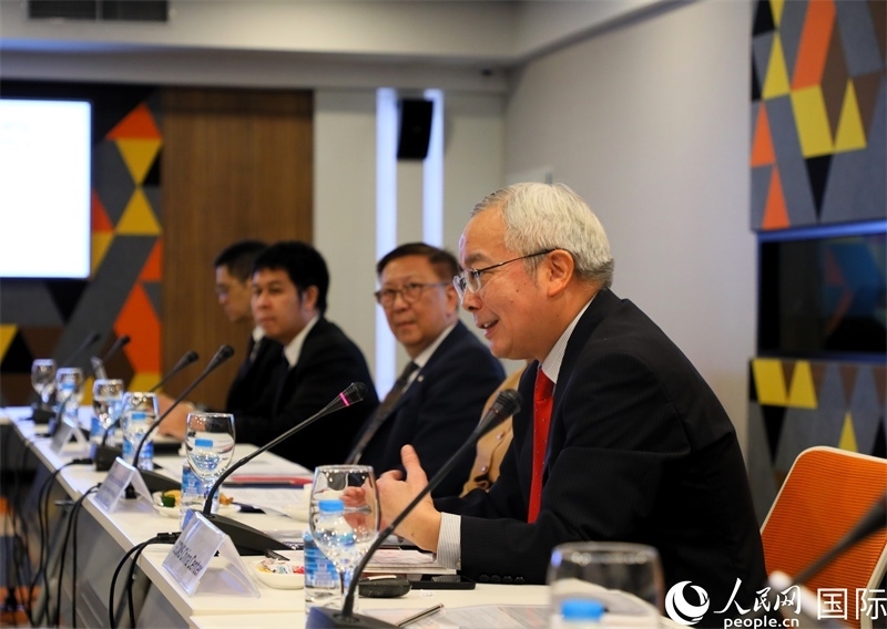 中國國際問題研究院副院長榮鷹致開幕辭。人民網(wǎng)記者 白元琪攝