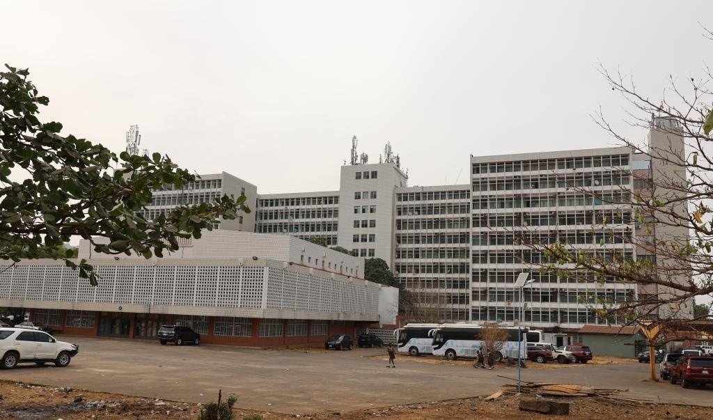 中塞友誼大廈。