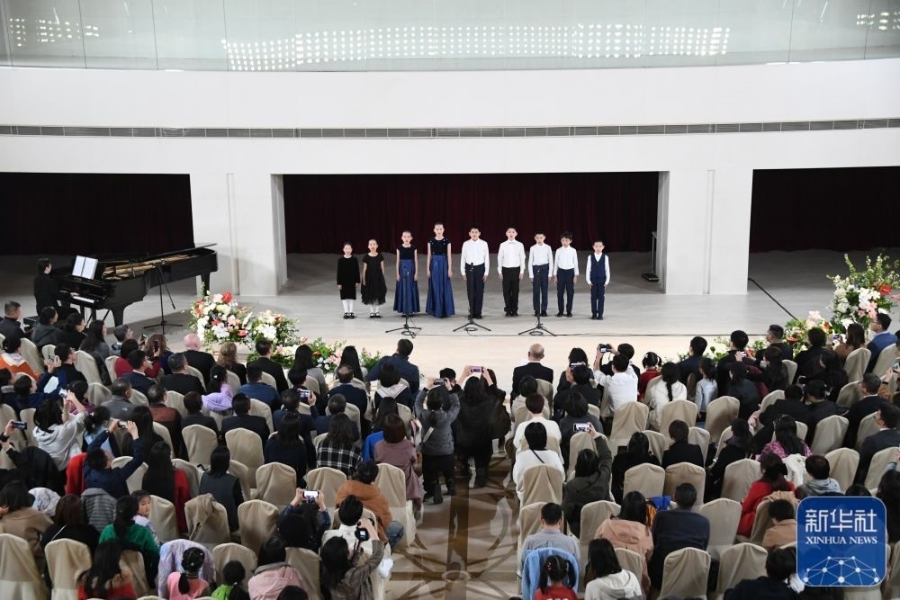 3月21日，金融街童聲合唱團在音樂會上演出。新華社記者 任超 攝