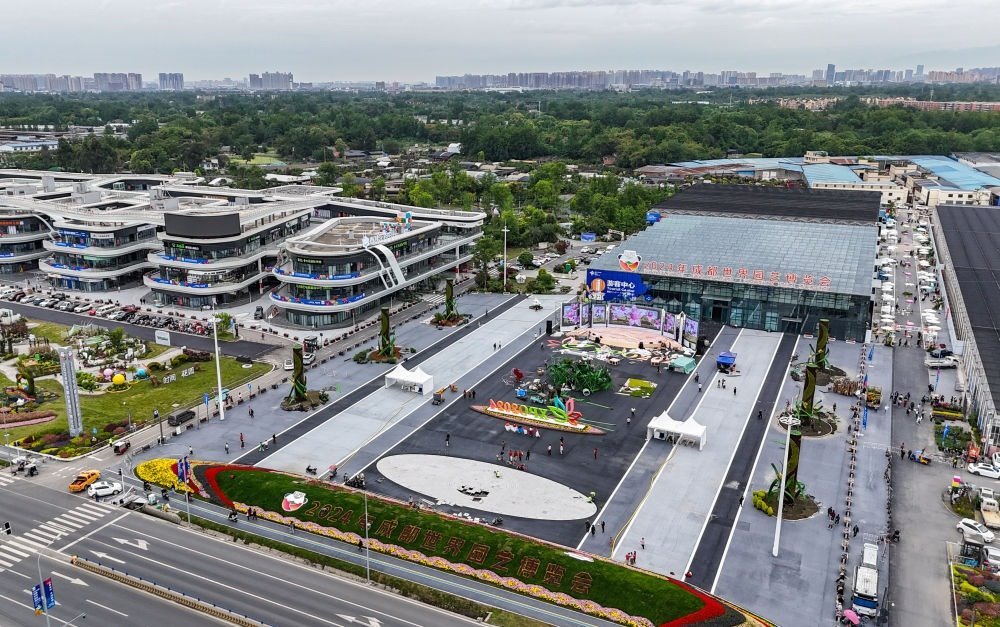 這是2024年4月23日拍攝的成都世園會(huì)郫都分會(huì)場（無人機(jī)照片）。新華社記者 王曦 攝