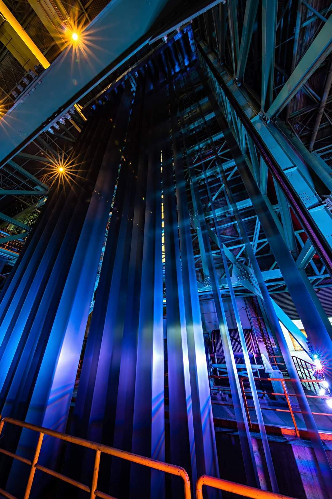 寶鋼股份“黑燈工廠”。劉繼鳴攝