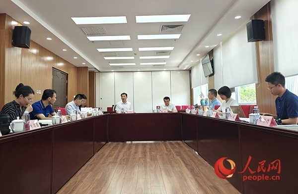 座談會現(xiàn)場。人民網(wǎng)記者 韋衍行攝