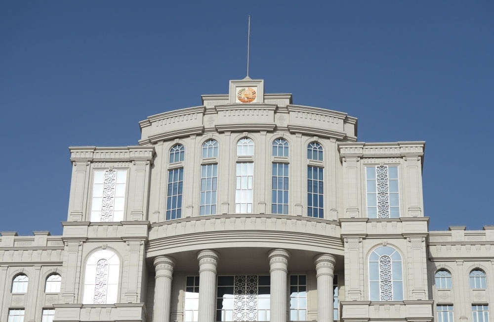 這是在杜尚別拍攝的塔吉克斯坦政府大樓。