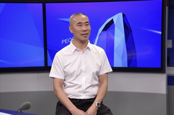 福建省晉江市工商聯(lián)黨組成員王建回。人民網(wǎng)記者 王曉嘯攝