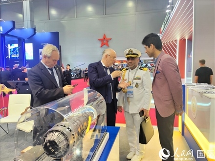 俄羅斯“軍隊-2024”國際軍事技術(shù)論壇現(xiàn)場。人民網(wǎng)記者 于宏建攝