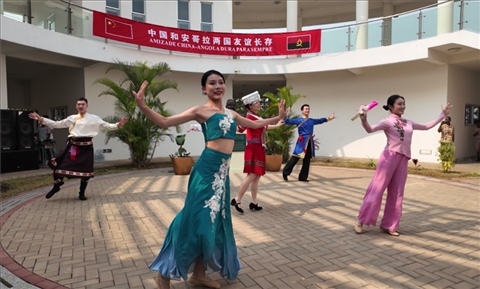 舞蹈《美麗中國》。內(nèi)圖大學孔子學院供圖