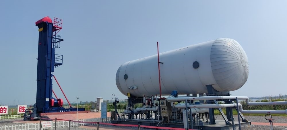 2024年8月30日，勝利油田萊113區(qū)塊CCUS項(xiàng)目現(xiàn)場(chǎng)。新華社記者 陳國(guó)峰 攝