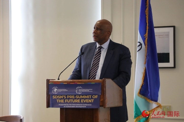 萊索托國王萊齊耶三世出席活動并致辭。人民網(wǎng)記者 李志偉攝