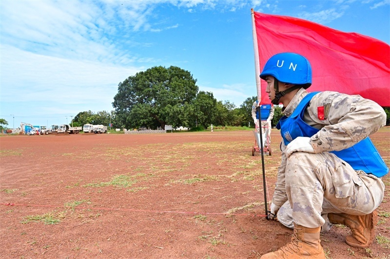 圖5-標(biāo)定作業(yè)區(qū)域點位（孫千攝）