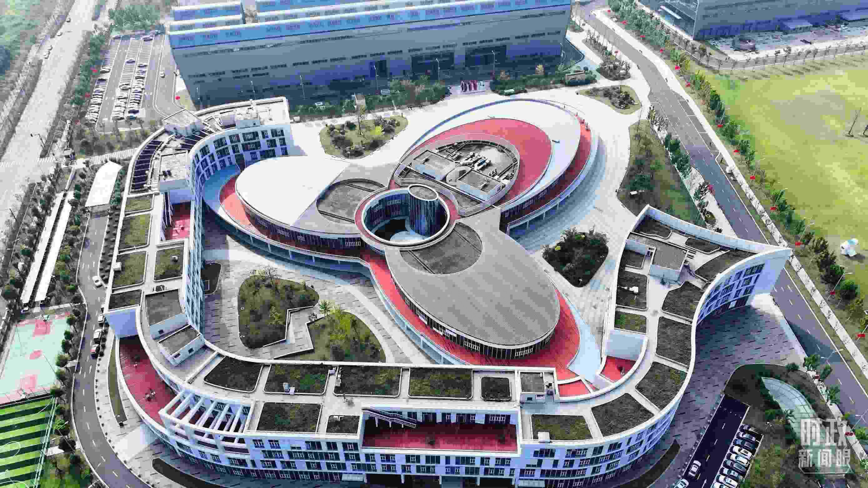 △位于合肥未來大科學(xué)城的聚變堆主機(jī)關(guān)鍵系統(tǒng)綜合研究設(shè)施園區(qū)。（總臺(tái)記者陳志猛拍攝）