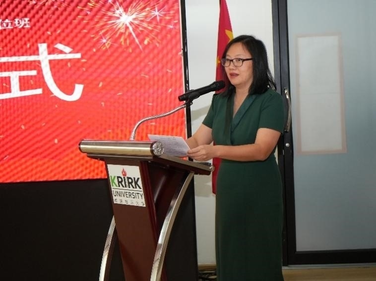 泰國華文教師公會(huì)主席羅鐵英致辭。主辦方供圖