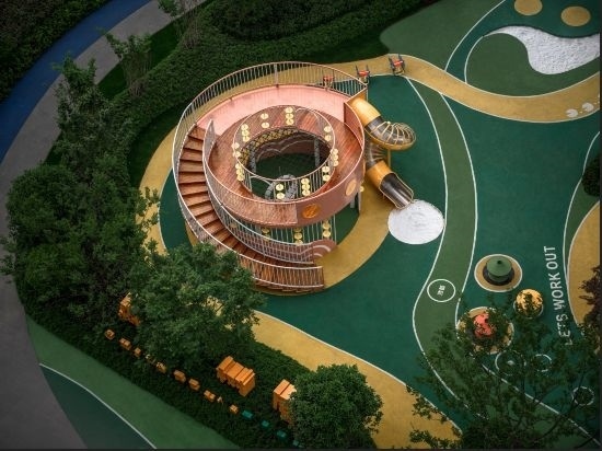 改造后的中鐵臻庭小區(qū)森林樹屋。 王碩敏 攝