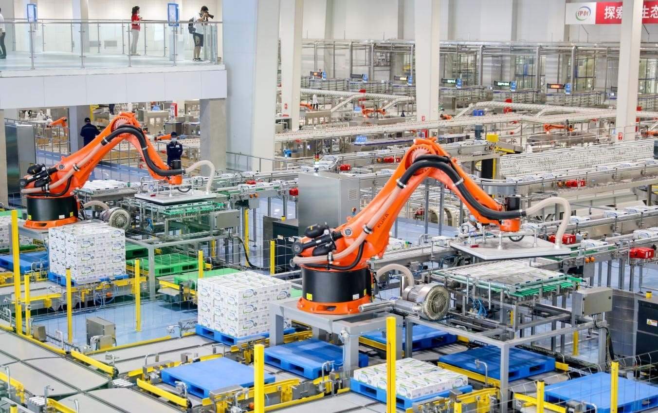 伊利數(shù)智化布局領跑行業(yè)。（受訪者供圖）