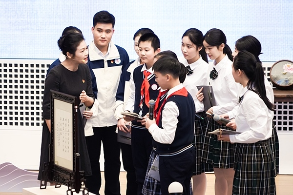 首屆全國“博物館里的大思政課”示范交流活動(dòng)。學(xué)校供圖