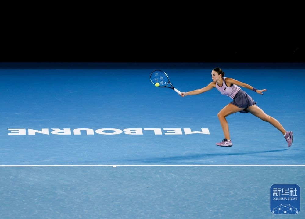 ↑托多尼在比賽中回球。新華社記者 馬平 攝