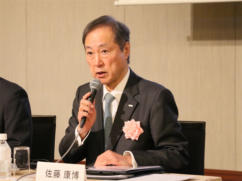 日中投資促進(jìn)機(jī)構(gòu)會(huì)長佐藤康博致辭。人民網(wǎng) 許可攝