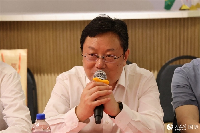 山東省濰坊市副市長(zhǎng)狄波在座談會(huì)上致辭。人民網(wǎng)記者 陳海琪攝