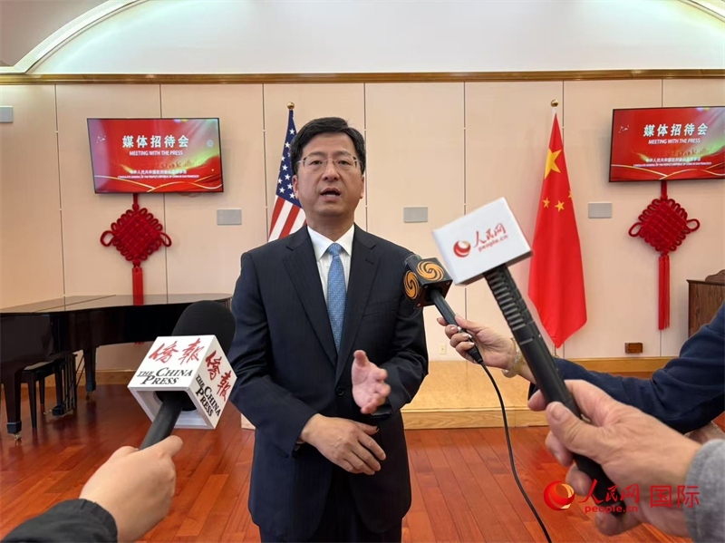 張建敏接受人民網(wǎng)等媒體記者采訪。人民網(wǎng) 鄧圩攝