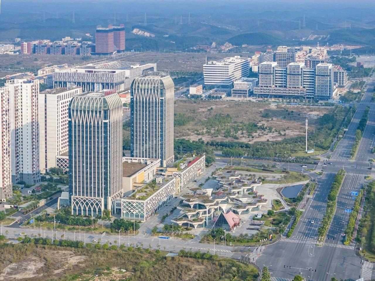 2023年11月，廣西欽州，航拍中國—馬來西亞欽州產(chǎn)業(yè)園區(qū)。