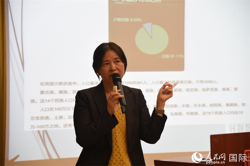 斯德哥爾摩大學(xué)訪問學(xué)者徐英春博士的專題講座。人民網(wǎng)記者 殷淼攝