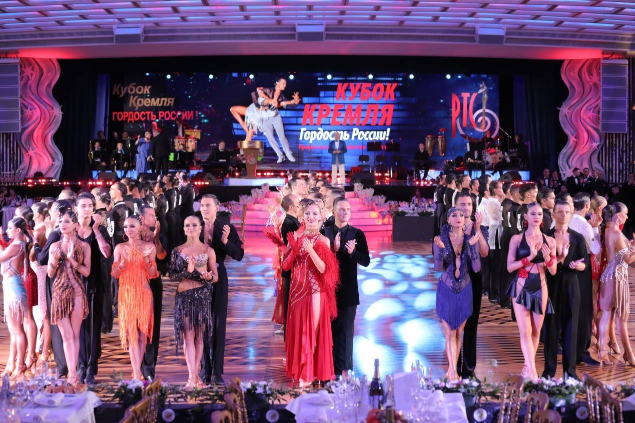 第七屆“克里姆林宮杯”國(guó)標(biāo)舞錦標(biāo)賽現(xiàn)場(chǎng)。于子恒攝