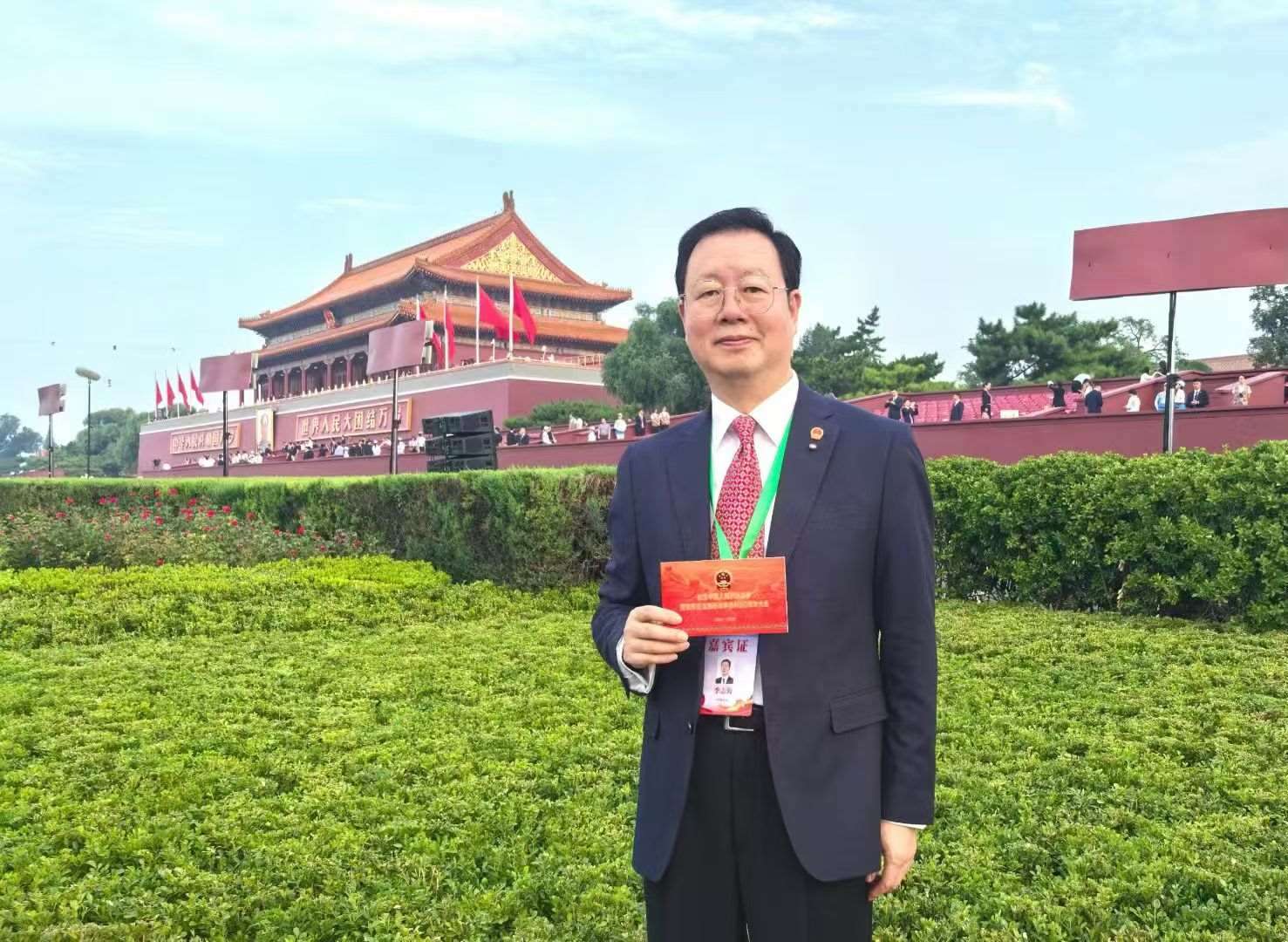 觀(guān)禮席上的嘉賓談“閱兵現(xiàn)場(chǎng)感”：不忘歷史，干好實(shí)事